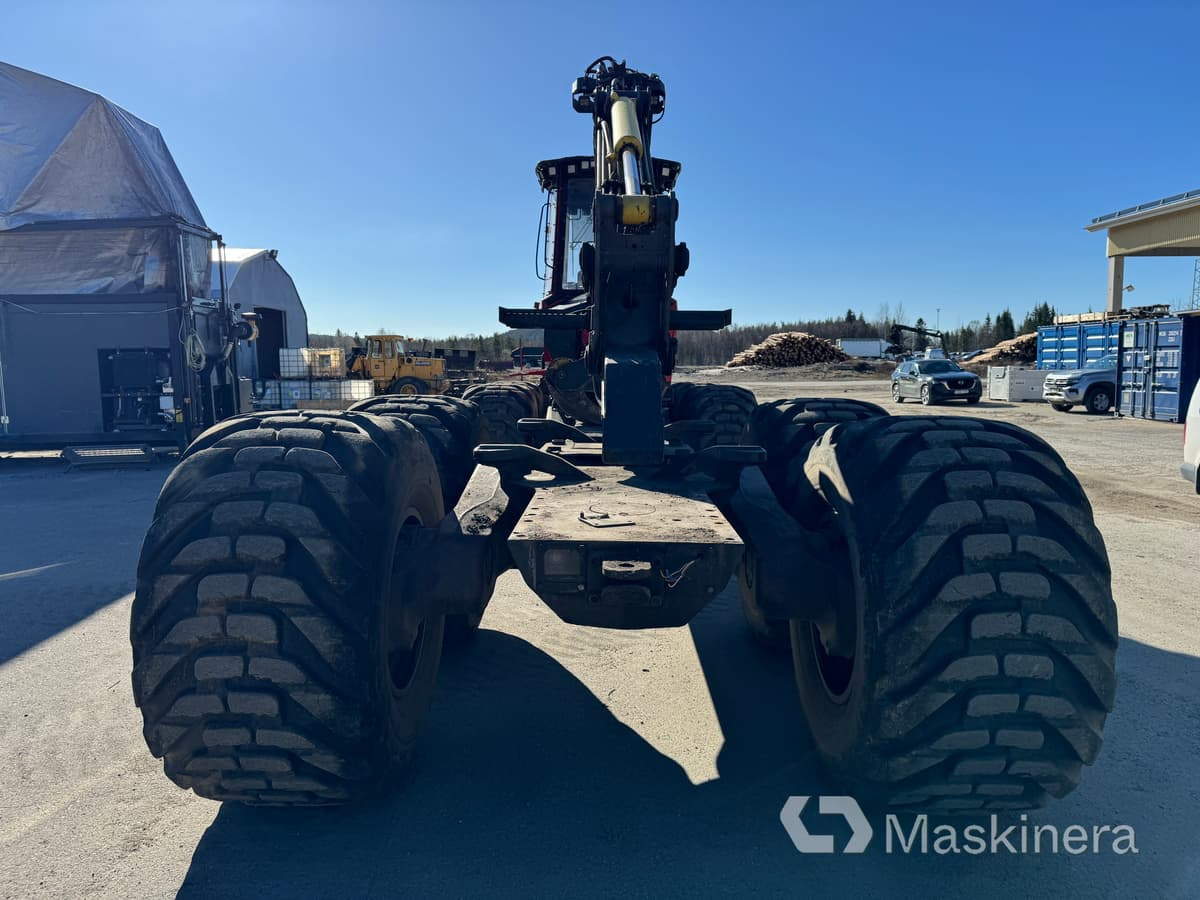 Komatsu 895 Forwarder Skotare Komatsu 895 - Forwarder: picture 4 Komatsu 895 Forwarder Skotare Komatsu 895 - Forwarder: picture 4