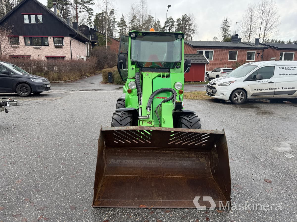 Kompaktlastare Avant 750 - Compact loader: picture 2 Kompaktlastare Avant 750 - Compact loader: picture 2