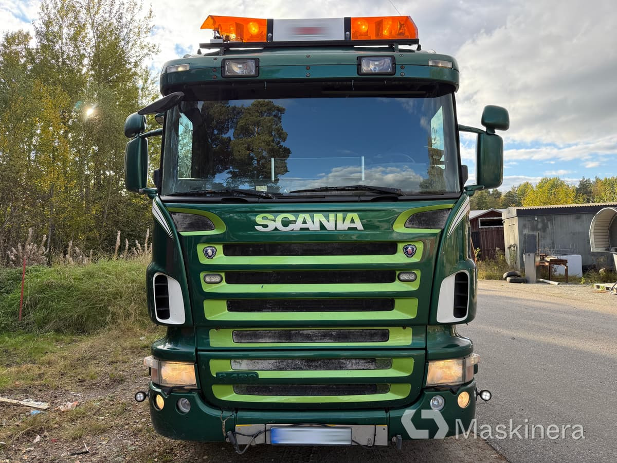Lastväxlare Scania R420 6X4 Tridem med maskinflak och grusflak - Hook lift truck: picture 2 Lastväxlare Scania R420 6X4 Tridem med maskinflak och grusflak - Hook lift truck: picture 2