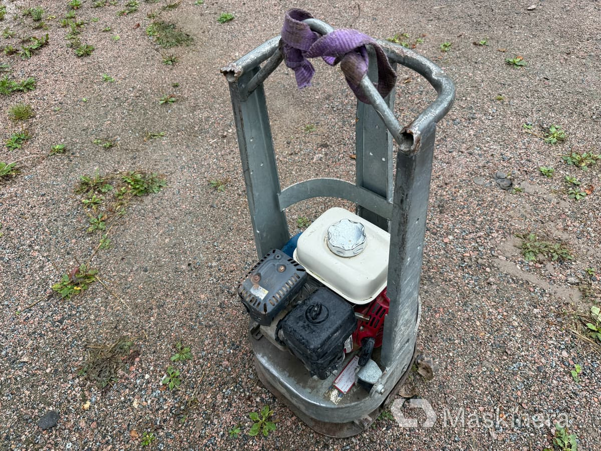 Markvibrator Swepac FR85 - Vibratory plate: picture 2 Markvibrator Swepac FR85 - Vibratory plate: picture 2