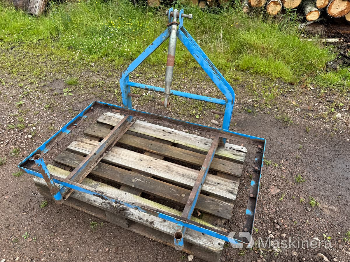 Lastbrygga till traktor - Other machinery: picture 1 Lastbrygga till traktor - Other machinery: picture 1