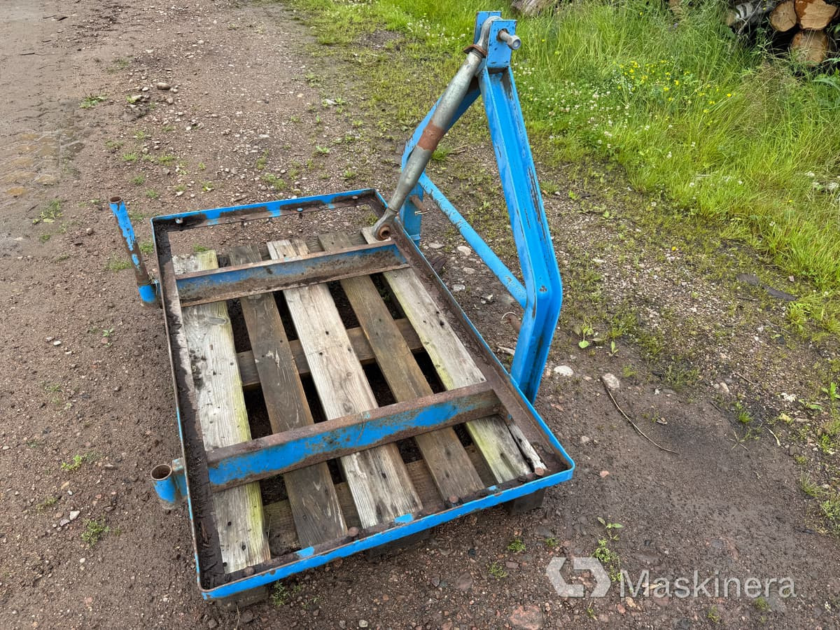 Lastbrygga till traktor - Other machinery: picture 2 Lastbrygga till traktor - Other machinery: picture 2