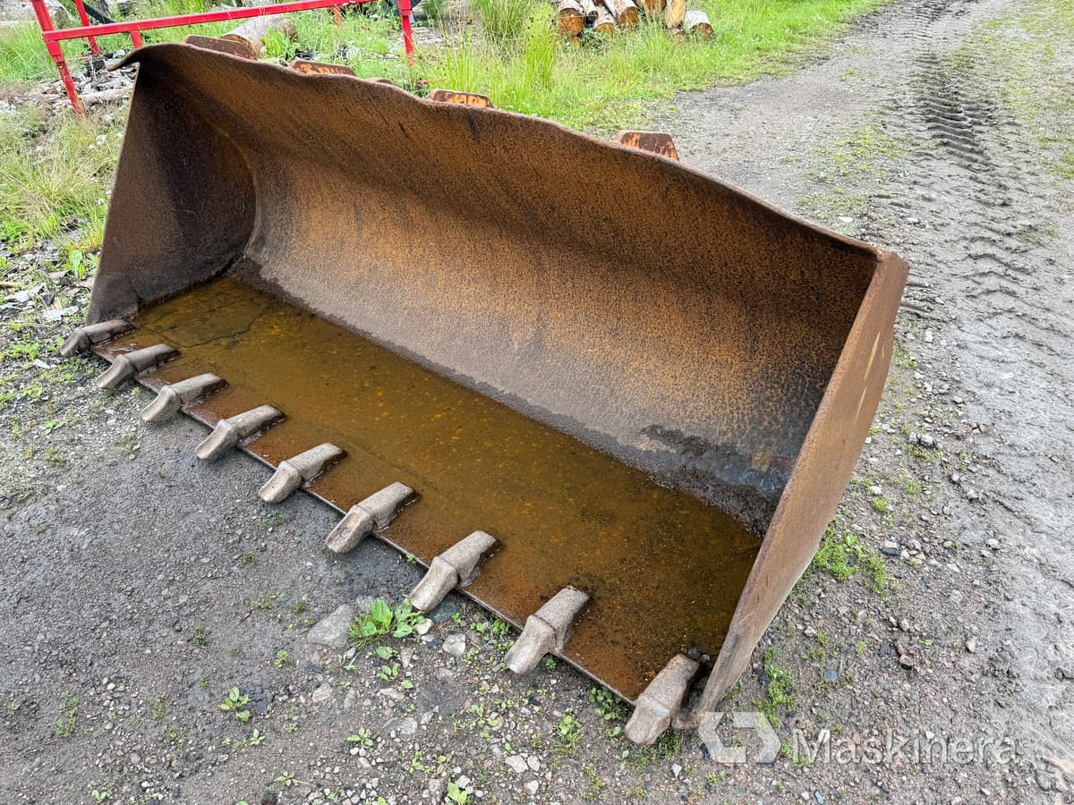 Tandad skopa Stora BM - Other machinery: picture 1 Tandad skopa Stora BM - Other machinery: picture 1