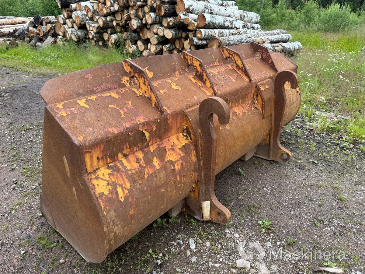 Tandad skopa Stora BM - Other machinery: picture 3 Tandad skopa Stora BM - Other machinery: picture 3