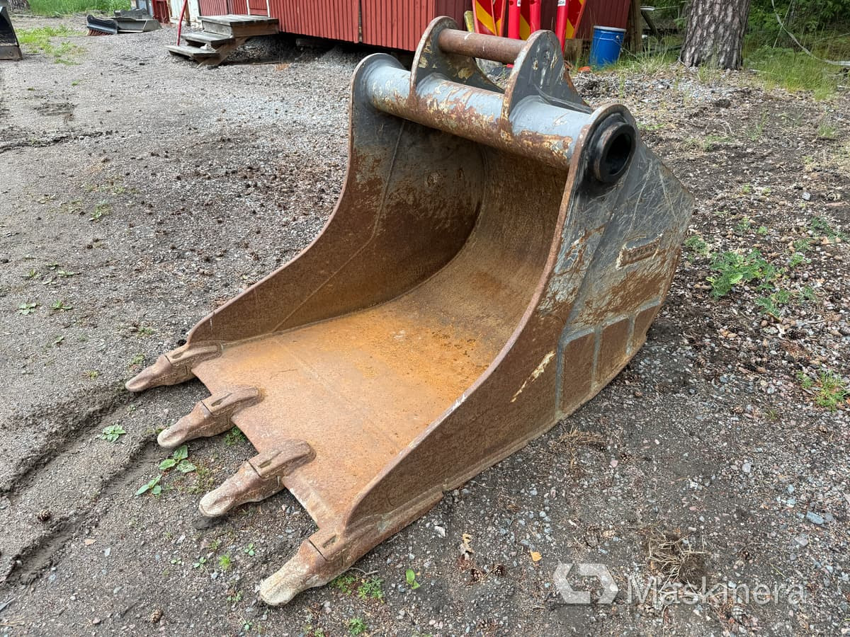 Tandad grävskopa Volvo S60 - Excavator bucket: picture 1 Tandad grävskopa Volvo S60 - Excavator bucket: picture 1
