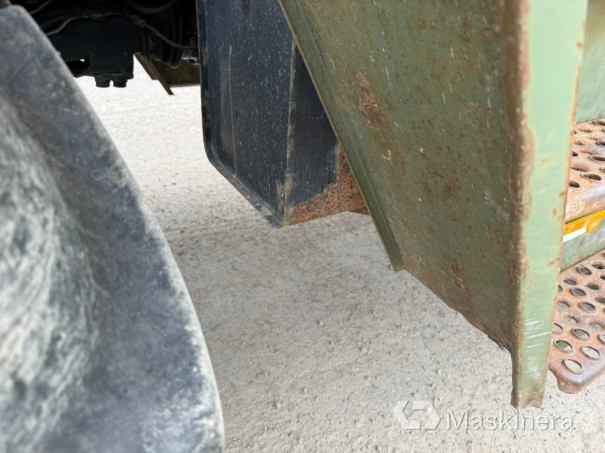 Farm tractor Traktor Mercedes-benz MB Trac 800: picture 17