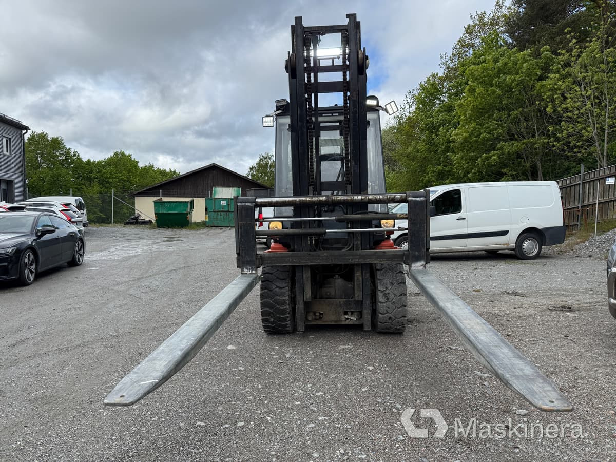 Truck Toyota 7FD45 - Diesel forklift: picture 2 Truck Toyota 7FD45 - Diesel forklift: picture 2