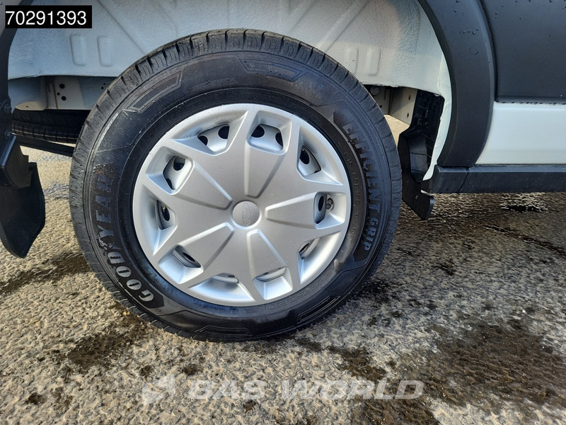 New Small van Ford Transit 130pk L3H2 Nieuw! Airco Cruise Trend L3 12m3 Airco Cruise control: picture 19 New Small van Ford Transit 130pk L3H2 Nieuw! Airco Cruise Trend L3 12m3 Airco Cruise control: picture 19