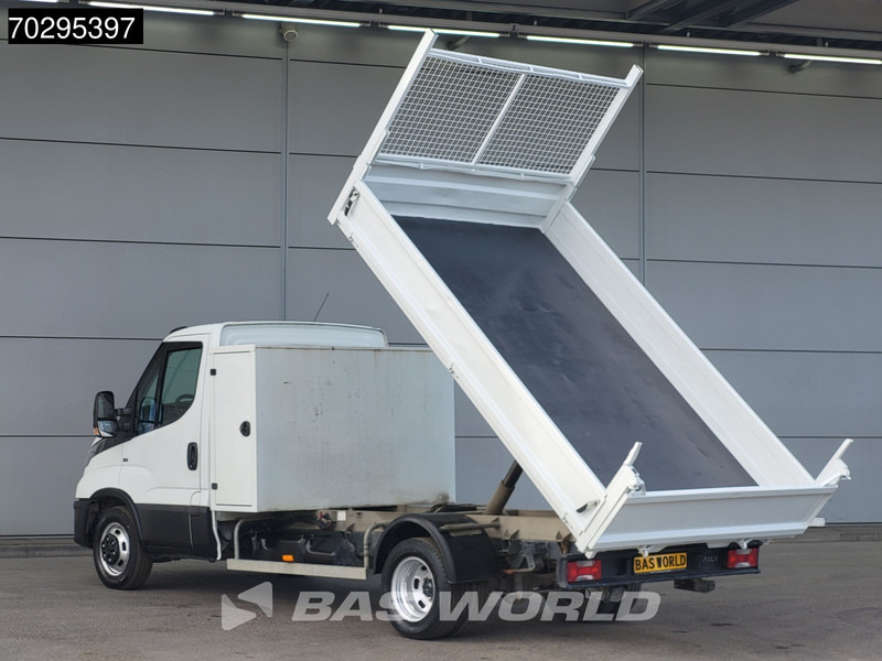 Iveco Daily 35C14 Kipper met Kist 3500kg trekhaak Airco Cruise Benne Tipper Kieper 2m3 Airco Trekhaak Cruise control - Tipper van: picture 2 Iveco Daily 35C14 Kipper met Kist 3500kg trekhaak Airco Cruise Benne Tipper Kieper 2m3 Airco Trekhaak Cruise control - Tipper van: picture 2