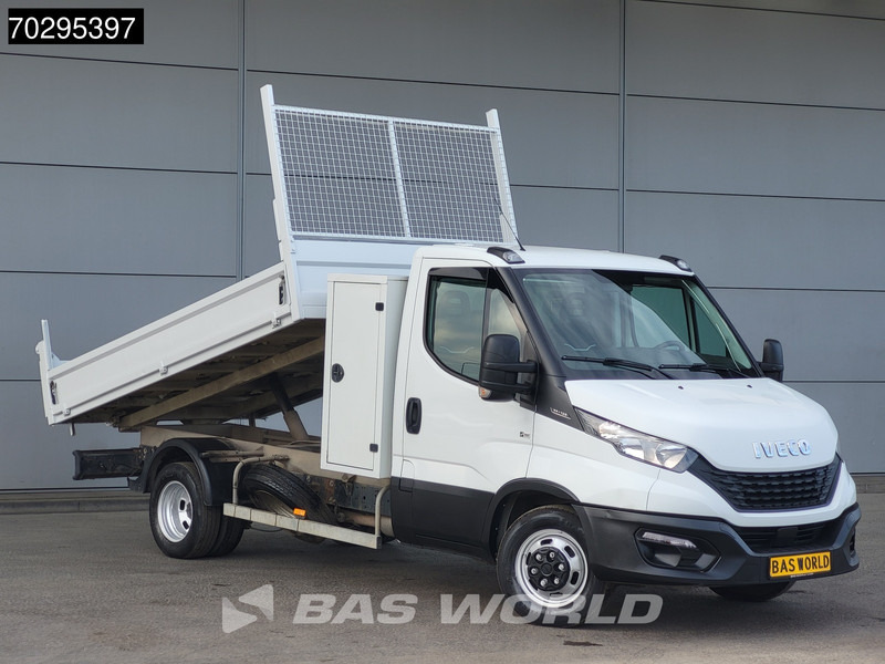 Iveco Daily 35C14 Kipper met Kist 3500kg trekhaak Airco Cruise Benne Tipper Kieper 2m3 Airco Trekhaak Cruise control - Tipper van: picture 3 Iveco Daily 35C14 Kipper met Kist 3500kg trekhaak Airco Cruise Benne Tipper Kieper 2m3 Airco Trekhaak Cruise control - Tipper van: picture 3