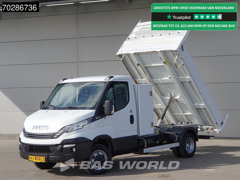 Tipper van Iveco Daily 35C18 3.0L Automaat Kipper met Kist Dubbellucht 3,5t Trekhaak Airco Euro6 Tipper Kieper Benne 2m3 Airco Trekhaak Cruise control: picture 1
