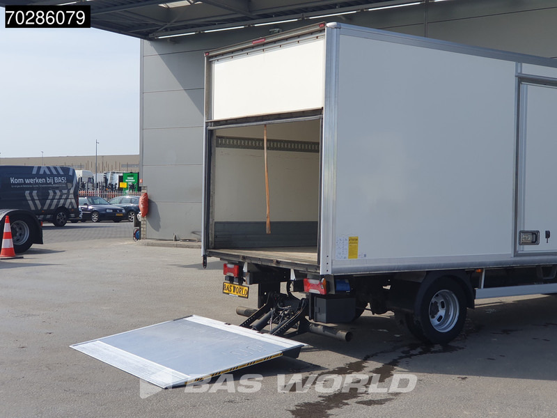 Iveco Daily 35C18 3.0L Automaat Laadklep Zijdeur Bakwagen LED Airco Cruise Euro6 Meubelbak Koffer 20m3 Airco Cruise control - Box van: picture 3 Iveco Daily 35C18 3.0L Automaat Laadklep Zijdeur Bakwagen LED Airco Cruise Euro6 Meubelbak Koffer 20m3 Airco Cruise control - Box van: picture 3