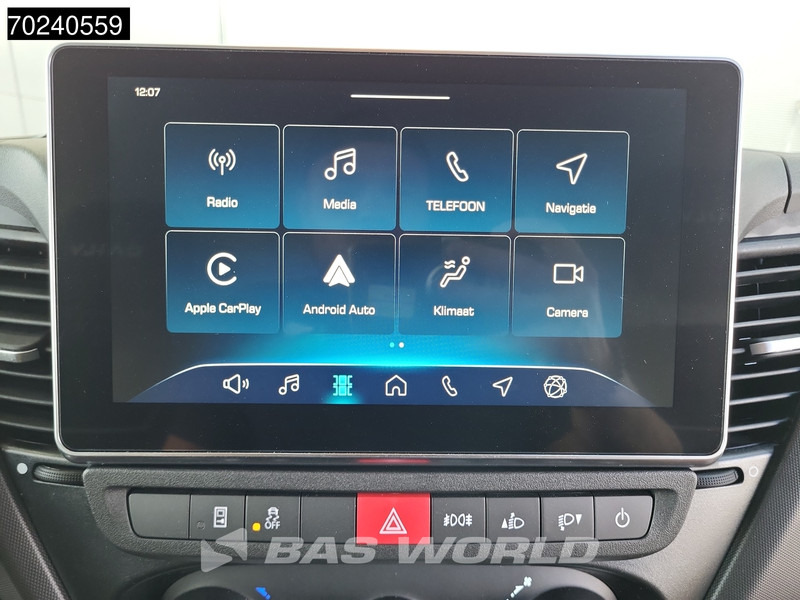 New Panel van Iveco Daily 35C18 3.0L Black Edition Automaat 2025-Model 180PK L2H2 Dubbellucht 3,5t Trekgewicht ACC Navi LED Airco Camera Euro6 L2 12m3 Air: picture 16