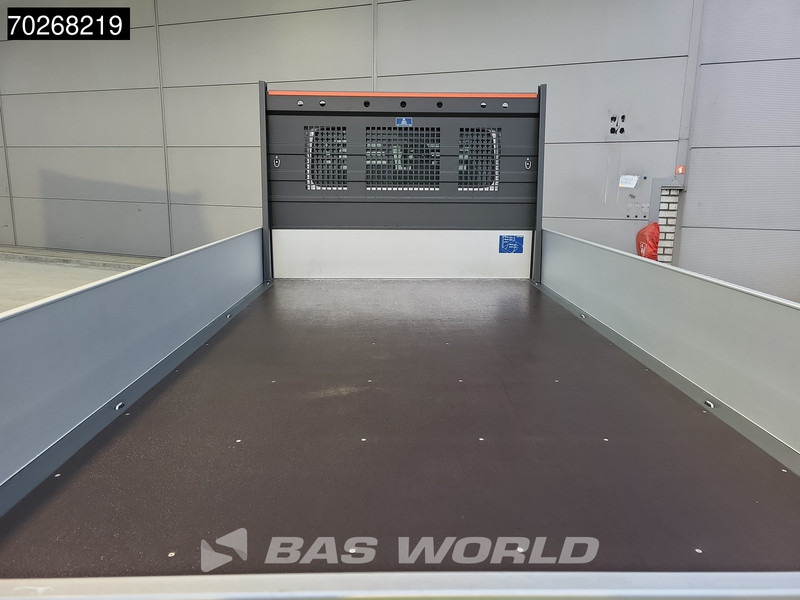 Iveco Daily 35C21 Automaat 2025model Open laadbak Dubbel Cabine CarPlay ACC LED 3,5T Trekvermogen Pritsche Pickup Airco Dubbel cabine - Flatbed van: picture 5 Iveco Daily 35C21 Automaat 2025model Open laadbak Dubbel Cabine CarPlay ACC LED 3,5T Trekvermogen Pritsche Pickup Airco Dubbel cabine - Flatbed van: picture 5