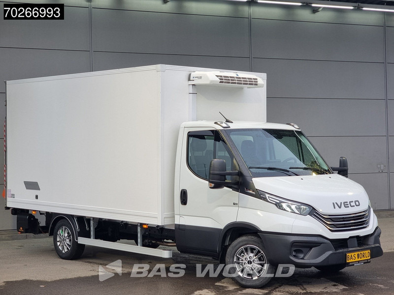 Iveco Daily 35S18 3.0L Laadklep Koelwagen Vriezer Thermoking V-200 MAX 220V stekker -18 LED Navi Airco ACC Koel Koeler Kühler Kühlwagen Kühl - Refrigerated van: picture 3 Iveco Daily 35S18 3.0L Laadklep Koelwagen Vriezer Thermoking V-200 MAX 220V stekker -18 LED Navi Airco ACC Koel Koeler Kühler Kühlwagen Kühl - Refrigerated van: picture 3