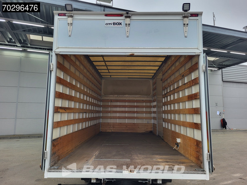 Iveco Daily 50C18 3.0L Automaat 3,5t Trekhaak Bakwagen Zijdeur Achterdeuren 180PK 5tons Navi Standkachel Euro6 Meubelbak Koffer Trekhaak - Box van: picture 3 Iveco Daily 50C18 3.0L Automaat 3,5t Trekhaak Bakwagen Zijdeur Achterdeuren 180PK 5tons Navi Standkachel Euro6 Meubelbak Koffer Trekhaak - Box van: picture 3