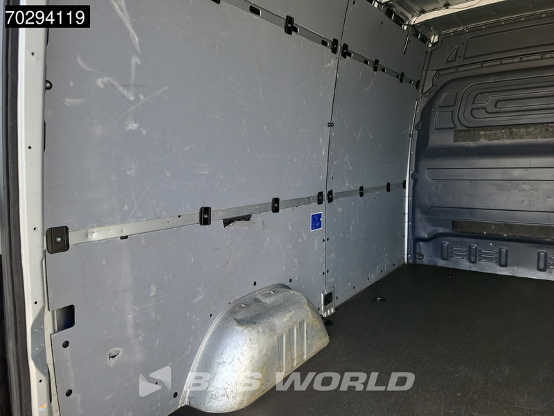 Mercedes-Benz Sprinter 315 CDI Automaat L2H2 150PK Airco Camera Parkeersensoren MBUX CarPlay Euro6 L2 12m3 Airco - Small van: picture 5 Mercedes-Benz Sprinter 315 CDI Automaat L2H2 150PK Airco Camera Parkeersensoren MBUX CarPlay Euro6 L2 12m3 Airco - Small van: picture 5