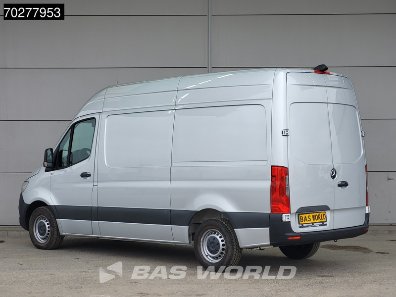 Mercedes-Benz Sprinter 315 CDI Automaat RWD L2H2 Airco Camera MBUX L2 10m3 Airco - Small van: picture 2 Mercedes-Benz Sprinter 315 CDI Automaat RWD L2H2 Airco Camera MBUX L2 10m3 Airco - Small van: picture 2
