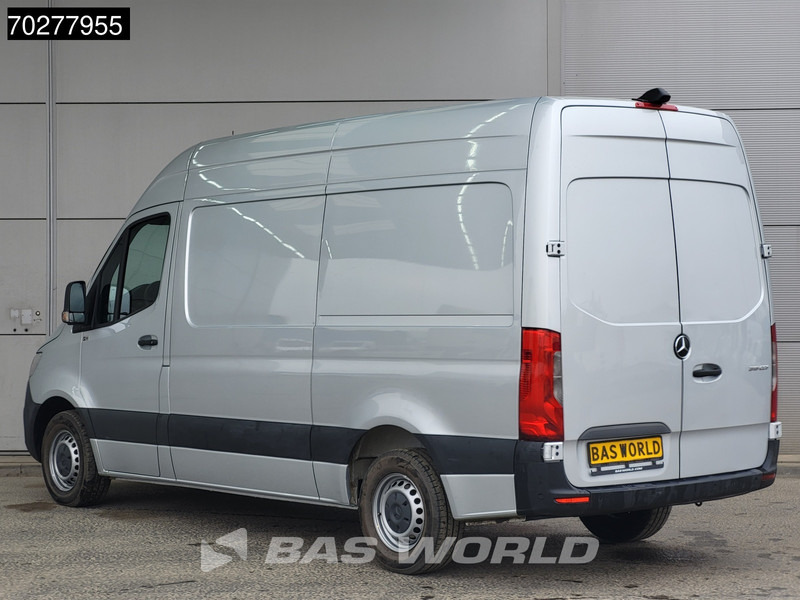 Mercedes-Benz Sprinter 315 CDI Automaat RWD L2H2 Airco Camera MBUX L2 10m3 Airco - Small van: picture 5 Mercedes-Benz Sprinter 315 CDI Automaat RWD L2H2 Airco Camera MBUX L2 10m3 Airco - Small van: picture 5