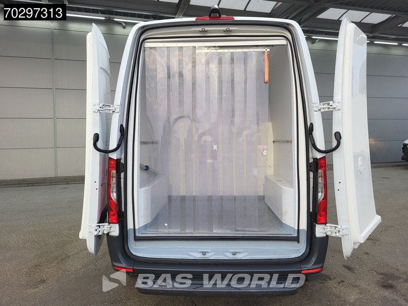 Mercedes-Benz Sprinter 315 CDI Bi-Temp Automaat L2H2 Koelwagen Vriezer Thermo King 350mt Navi Airco Camera MBUX CarPlay Euro6 Koel Koeler Kühl Kühler K - Refrigerated van: picture 3 Mercedes-Benz Sprinter 315 CDI Bi-Temp Automaat L2H2 Koelwagen Vriezer Thermo King 350mt Navi Airco Camera MBUX CarPlay Euro6 Koel Koeler Kühl Kühler K - Refrigerated van: picture 3