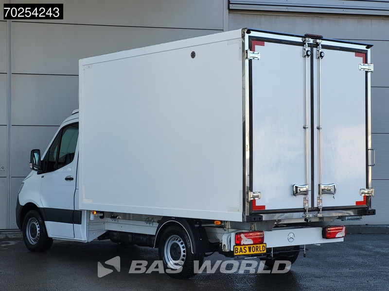 Mercedes-Benz Sprinter 315 CDI Koelwagen Thermo King V-300max 230V stekker Bakwagen Koel Kühlwagen 13m3 Airco Cruise control - Refrigerated van: picture 2 Mercedes-Benz Sprinter 315 CDI Koelwagen Thermo King V-300max 230V stekker Bakwagen Koel Kühlwagen 13m3 Airco Cruise control - Refrigerated van: picture 2