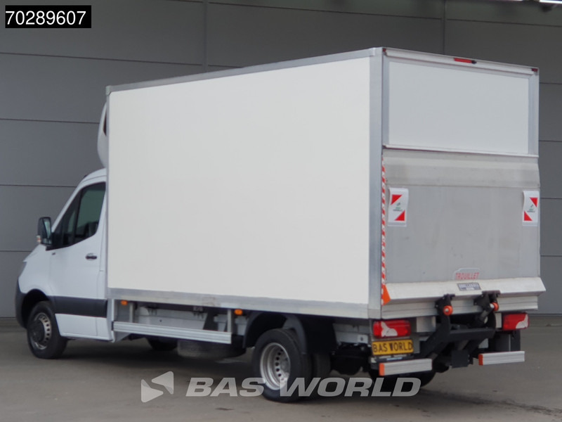 Mercedes-Benz Sprinter 515 CDI Laadklep Automaat Dubbellucht Bakwagen 150PK Airco Cruise Euro6 Meubelbak Koffer 20m3 Airco Cruise control - Box van: picture 2 Mercedes-Benz Sprinter 515 CDI Laadklep Automaat Dubbellucht Bakwagen 150PK Airco Cruise Euro6 Meubelbak Koffer 20m3 Airco Cruise control - Box van: picture 2