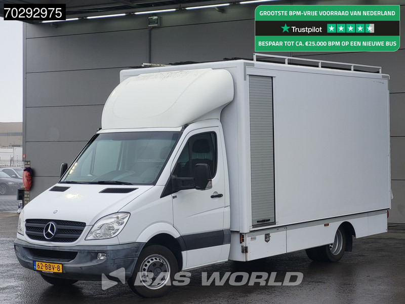 Mercedes-Benz Sprinter 516 CDI Laadklep Dubbellucht Automaat Trekhaak Bakwagen Airco Cruise D'Hollandia APK 06-2026 Euro6 Meubelbak Koffer 18m3 Airco T - Box van: picture 1 Mercedes-Benz Sprinter 516 CDI Laadklep Dubbellucht Automaat Trekhaak Bakwagen Airco Cruise D'Hollandia APK 06-2026 Euro6 Meubelbak Koffer 18m3 Airco T - Box van: picture 1