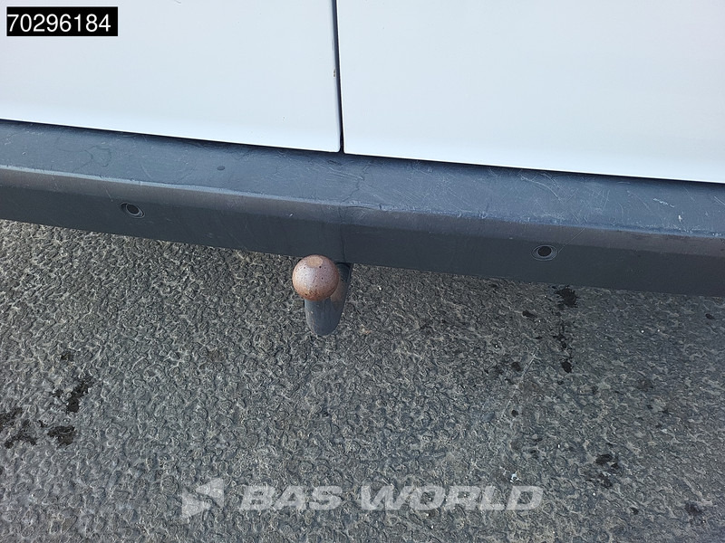 Small van Mercedes-Benz Vito 114 Automaat L3H1 Trekhaak ACC Airco Parkeersensoren Euro6 L3 Long Airco Trekhaak: picture 9