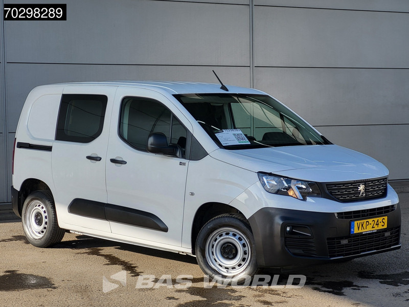 Peugeot Partner 110PK Benzine Emissievrij L1H1 Navi Airco Cruise Parkeersensoren Euro6 L1 Kompakt Airco Cruise control - Small van: picture 3 Peugeot Partner 110PK Benzine Emissievrij L1H1 Navi Airco Cruise Parkeersensoren Euro6 L1 Kompakt Airco Cruise control - Small van: picture 3
