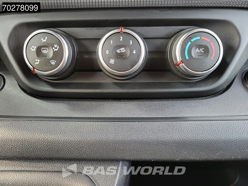 Small van Renault Trafic 130pk L2H1 LED Navi Airco Cruise Camera Parkeersensoren Euro6 L2 6m3 Airco Cruise control: picture 14