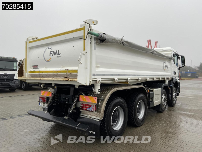MAN TGS 35.440 TGS 8X4 14m2 3-Way kipper Hardox Big-Axle Steel-suspension Euro 6 - Tipper: picture 5 MAN TGS 35.440 TGS 8X4 14m2 3-Way kipper Hardox Big-Axle Steel-suspension Euro 6 - Tipper: picture 5