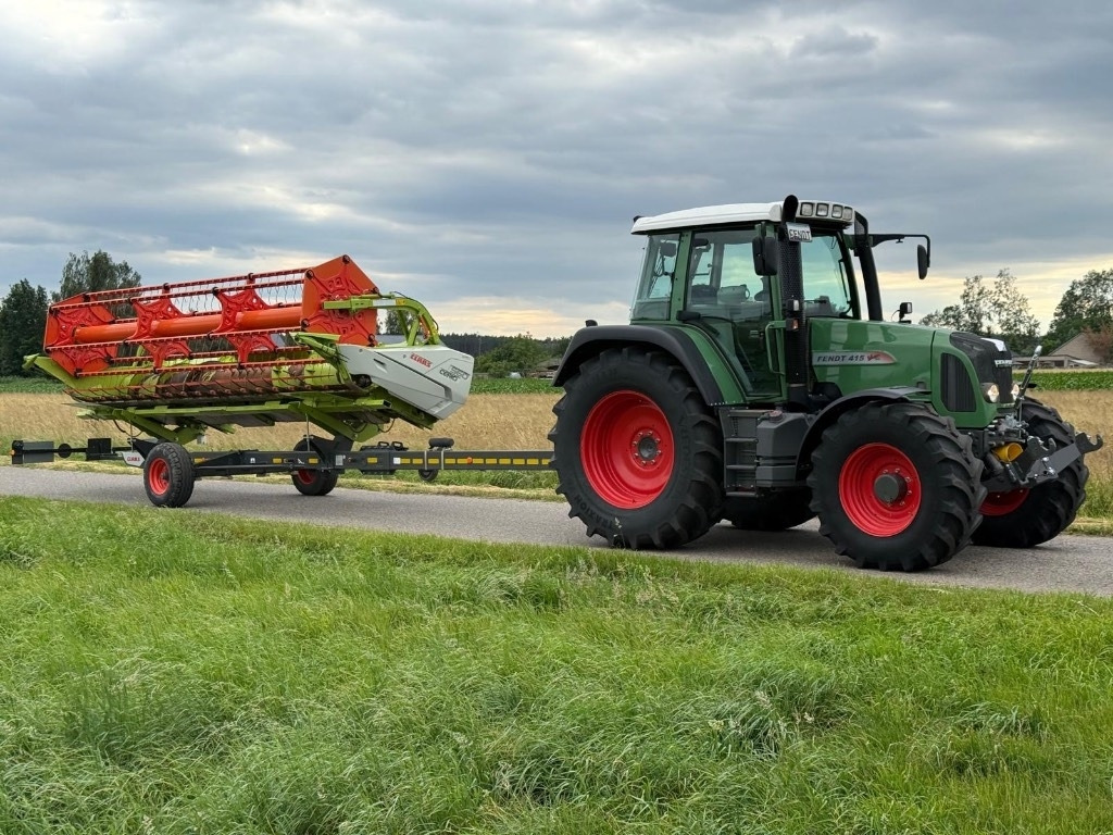 Claas 560 Cerio  - Harvester attachment: picture 2 Claas 560 Cerio  - Harvester attachment: picture 2