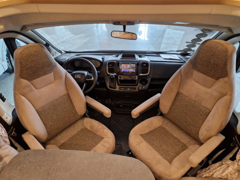 Carthago C1-Tourer T 145 RB-LE lightweight 3.5t - Integrated motorhome: picture 5 Carthago C1-Tourer T 145 RB-LE lightweight 3.5t - Integrated motorhome: picture 5