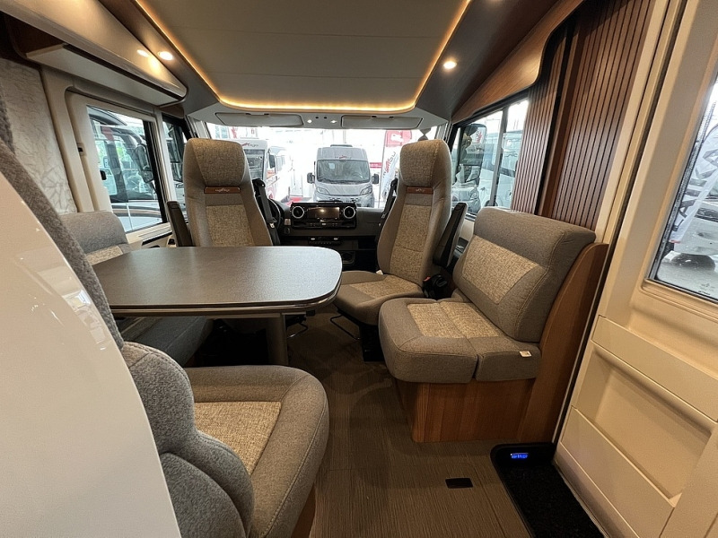 Carthago C2 Tourer I 148 RB-QB "K" - Integrated motorhome: picture 5 Carthago C2 Tourer I 148 RB-QB "K" - Integrated motorhome: picture 5