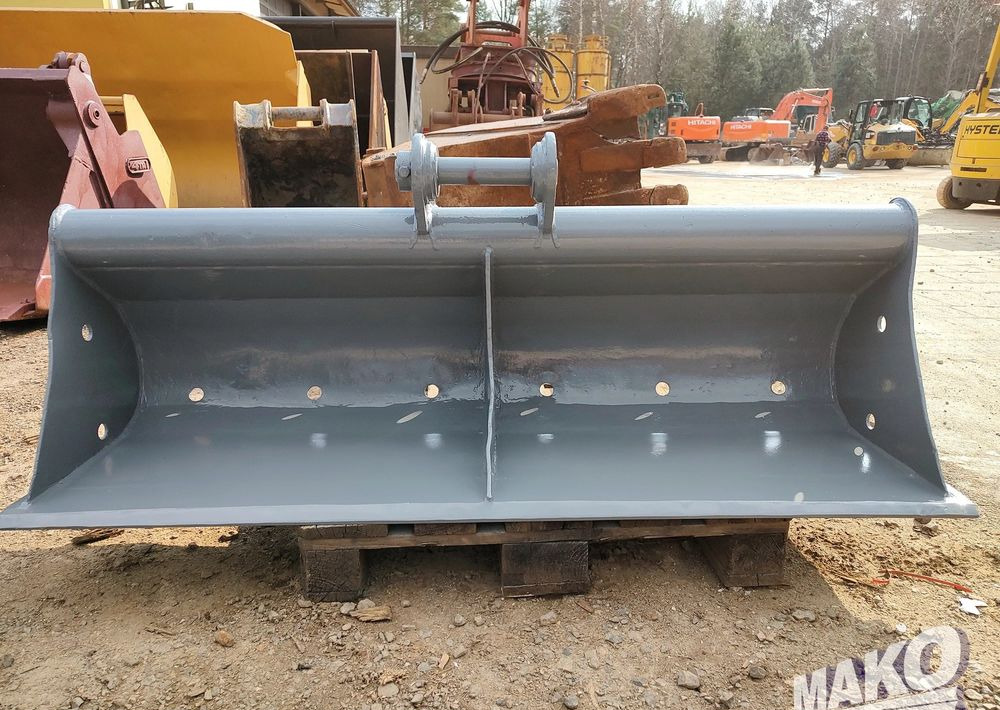 Łyżka skarpowa 150cm Miller fi 45 - Attachment for Construction machinery: picture 5 Łyżka skarpowa 150cm Miller fi 45 - Attachment for Construction machinery: picture 5