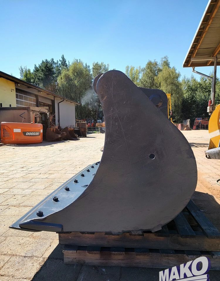 Łyżka skarpowa 210cm Miller fi 90 - Attachment for Construction machinery: picture 5 Łyżka skarpowa 210cm Miller fi 90 - Attachment for Construction machinery: picture 5