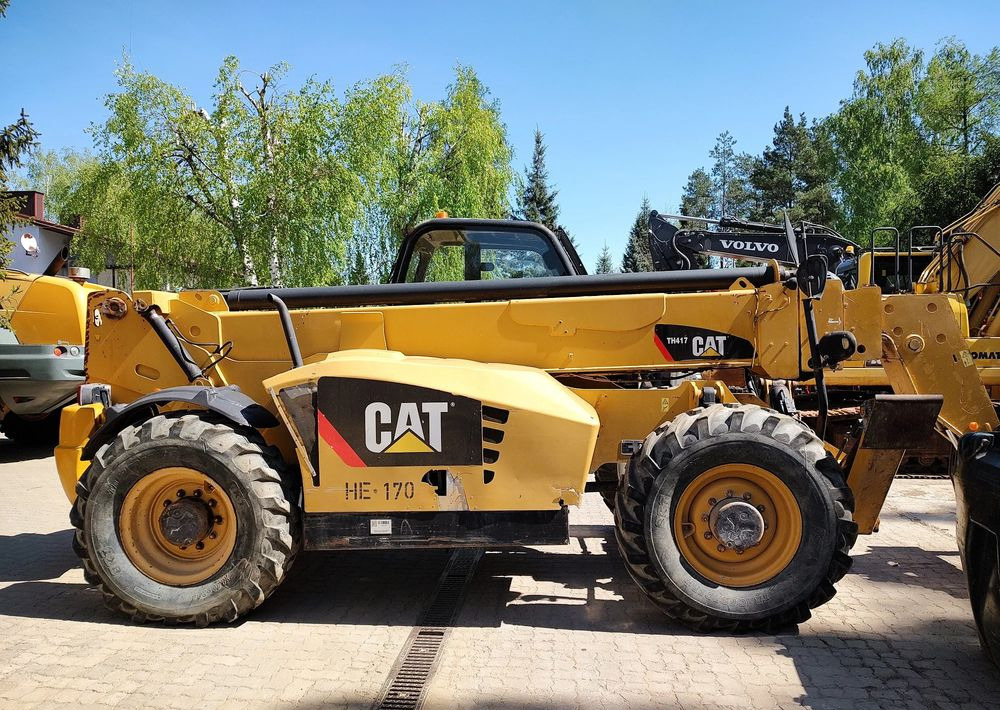 Caterpillar TH417 - Telescopic handler: picture 4 Caterpillar TH417 - Telescopic handler: picture 4
