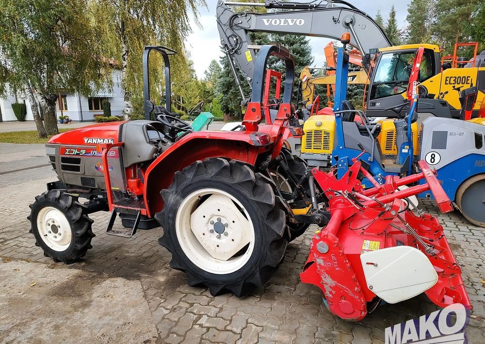 Yanmar US328 - Farm tractor: picture 2 Yanmar US328 - Farm tractor: picture 2