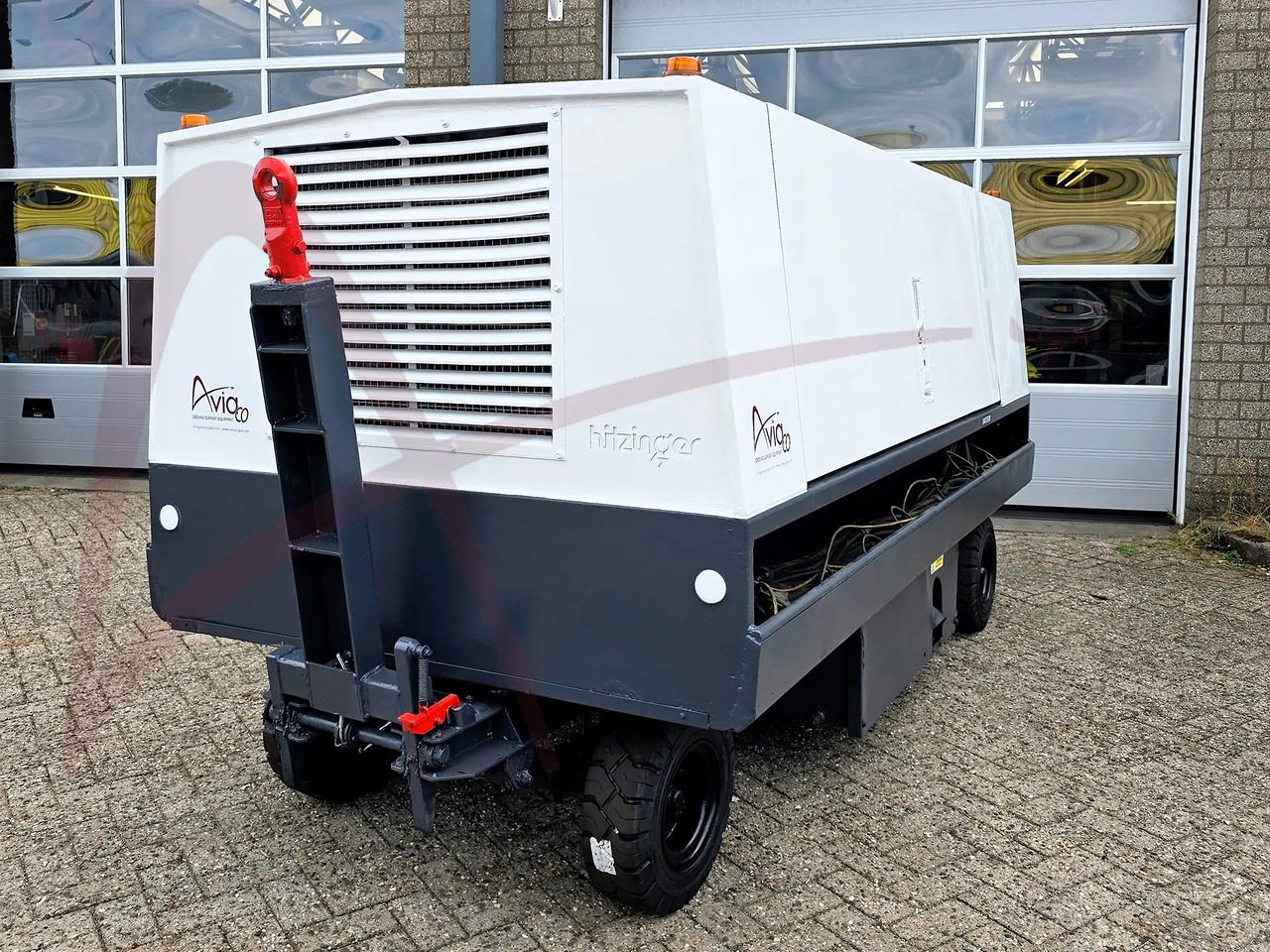 HITZINGER GPU120D - Ground power unit: picture 2 HITZINGER GPU120D - Ground power unit: picture 2