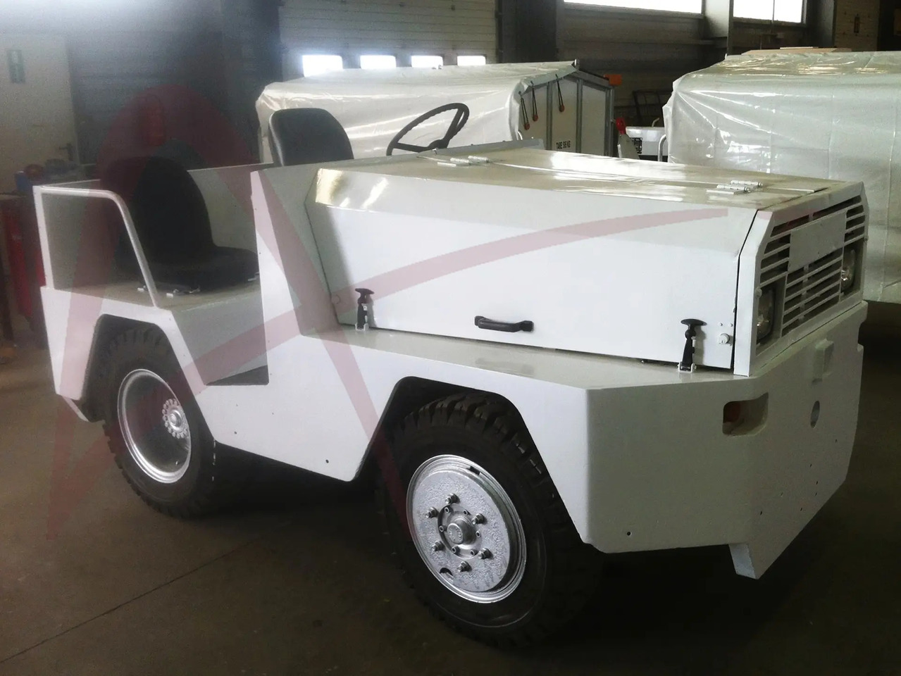 MULAG COMET 2 NO CAB - Baggage tractor: picture 1 MULAG COMET 2 NO CAB - Baggage tractor: picture 1