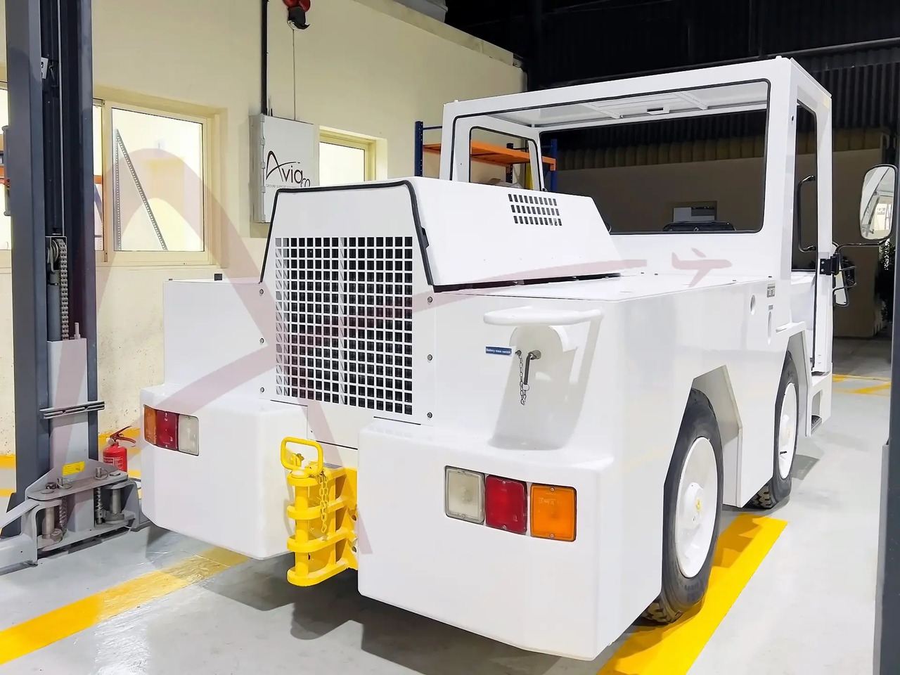 SCHOPF F59 - Pushback tractor: picture 3 SCHOPF F59 - Pushback tractor: picture 3