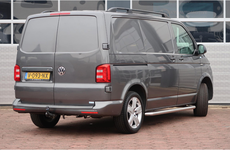 Small van Volkswagen Transporter 2.0 TDI L1H1 Highline AUT/ LED/ ACC/ 2X DEUR/ NAVI/ AIRCO/ TREKHAAK: picture 12