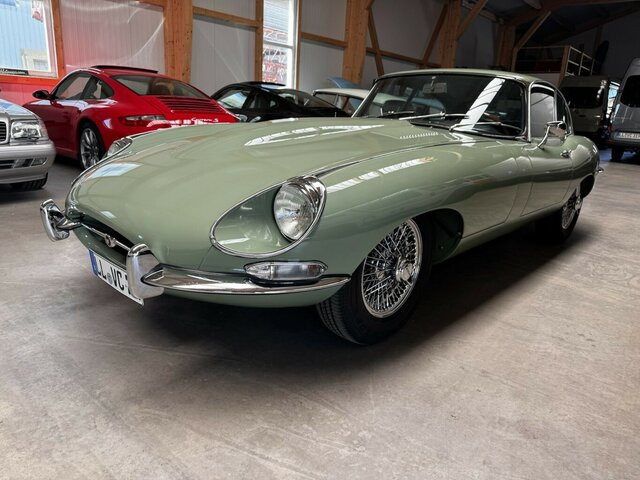 JAGUAR E-Type 4.2 Litre Serie 1.5 FHC Zustand 1... - Car: picture 1 JAGUAR E-Type 4.2 Litre Serie 1.5 FHC Zustand 1... - Car: picture 1