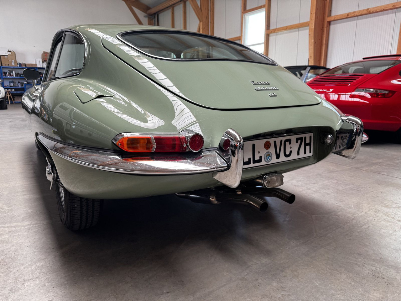 Car Jaguar E-Type 4.2 Litre Serie 1.5 FHC: picture 7