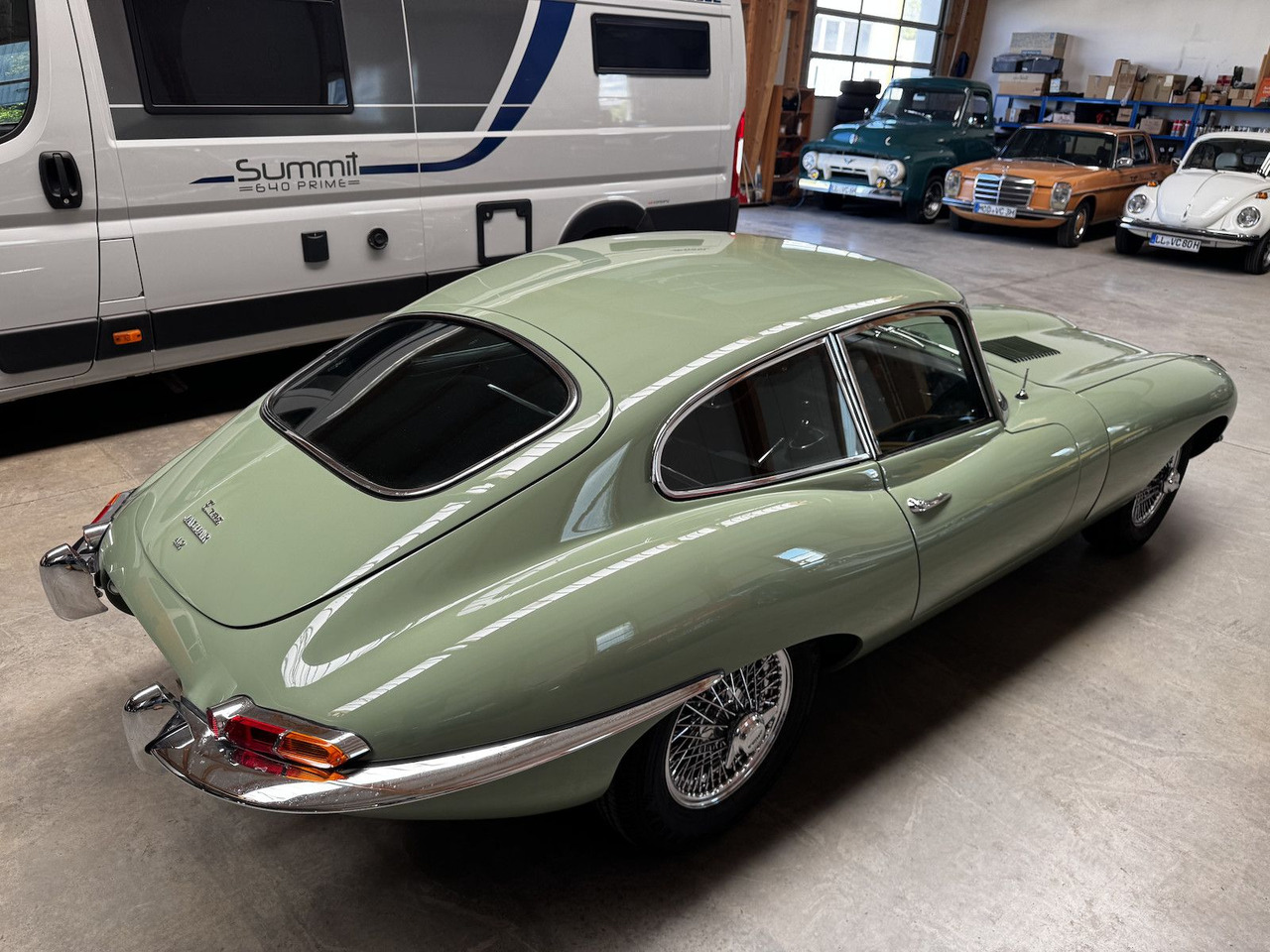 Car Jaguar E-Type 4.2 Litre Serie 1.5 FHC: picture 12