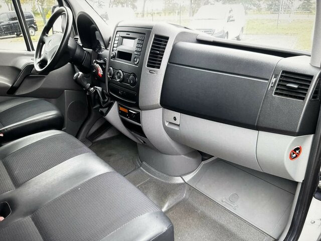 MERCEDES-BENZ Sprinter 316 CDI Pritsche 4x4 Allrad Plane... - Flatbed van: picture 4 MERCEDES-BENZ Sprinter 316 CDI Pritsche 4x4 Allrad Plane... - Flatbed van: picture 4