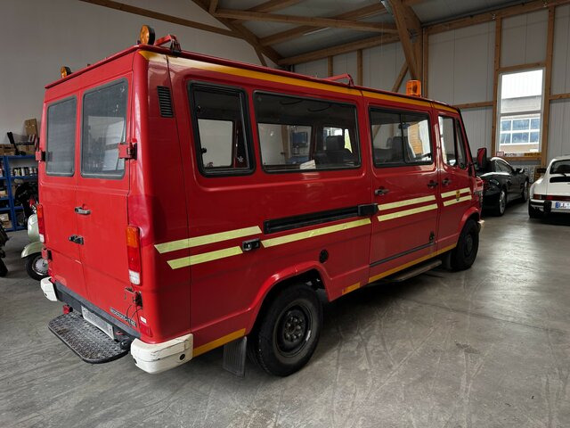 MERCEDES-BENZ T1 310 D Bremer Kombi Feuerwehr1. Hand - Minibus, Passenger van: picture 3 MERCEDES-BENZ T1 310 D Bremer Kombi Feuerwehr1. Hand - Minibus, Passenger van: picture 3