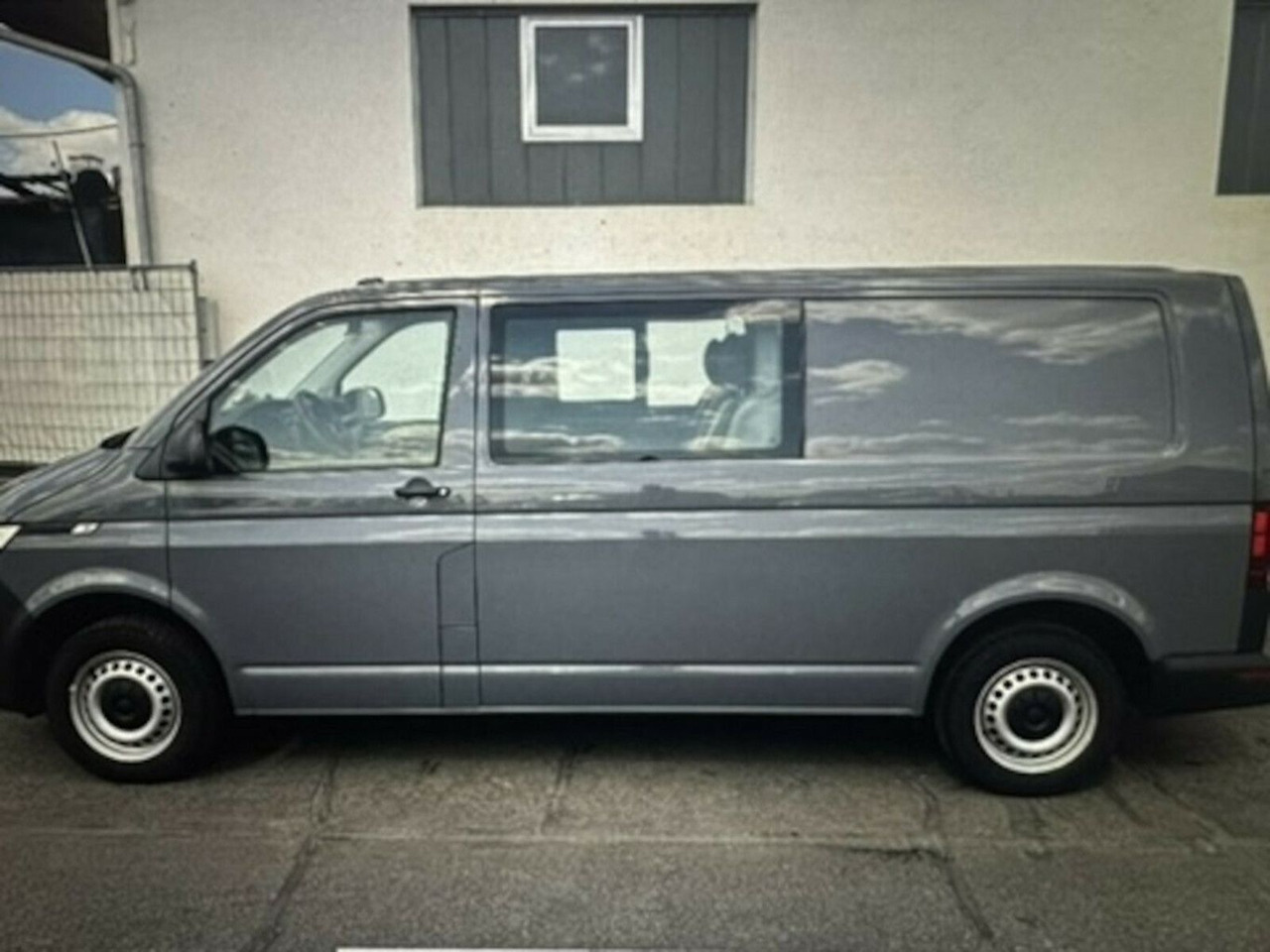 Volkswagen T6.1 LKW lang 6-Sitzer 2.0 TDI 4Motion - Car: picture 5 Volkswagen T6.1 LKW lang 6-Sitzer 2.0 TDI 4Motion - Car: picture 5