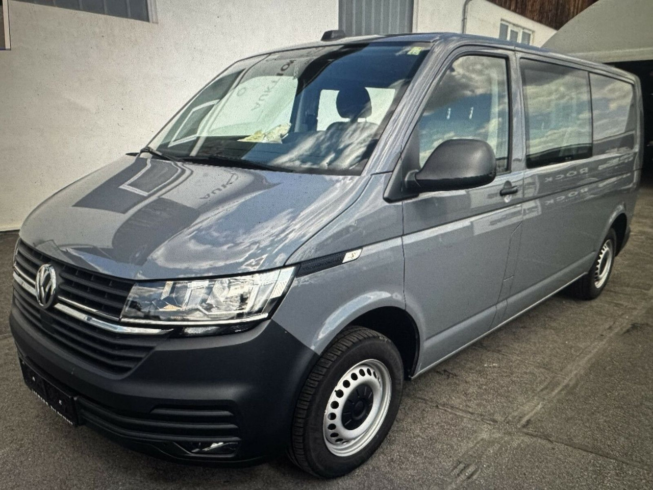 Volkswagen T6.1 LKW lang 6-Sitzer 2.0 TDI 4Motion - Car: picture 2 Volkswagen T6.1 LKW lang 6-Sitzer 2.0 TDI 4Motion - Car: picture 2
