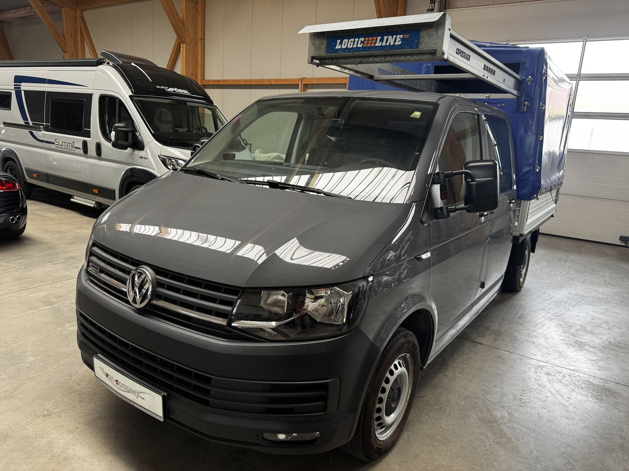 Volkswagen T6 Doka 2.0 TDI 4Motion Plane puregrey - Curtain side van, Combi van: picture 2 Volkswagen T6 Doka 2.0 TDI 4Motion Plane puregrey - Curtain side van, Combi van: picture 2